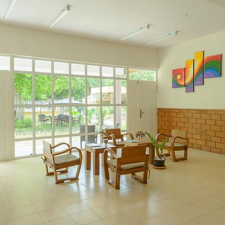 אדו אטול Veyli Residence Maldives, Fuvahmulah מראה חיצוני תמונה